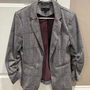 Women’s Plaid Blazer
